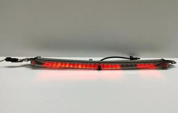 BMW 5 E60 E61 Third/center stoplight 63256925902 6925902 63257145667