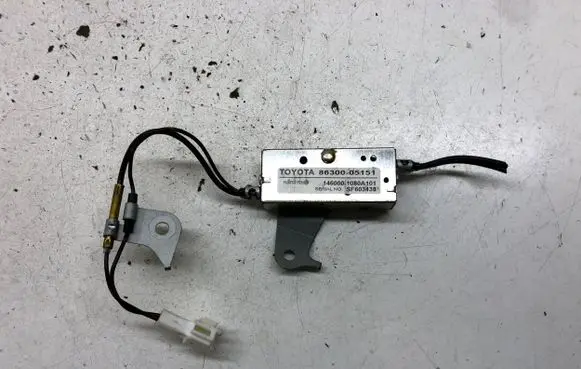 Antenna control unit