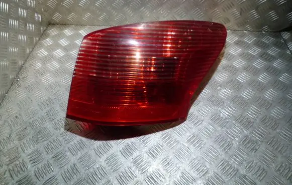 Peugeot 407 Rear/tail lights 
