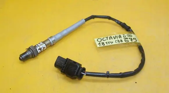 Skoda Octavia Mk2 (1Z) Lambda probe sensor 06J906262AA