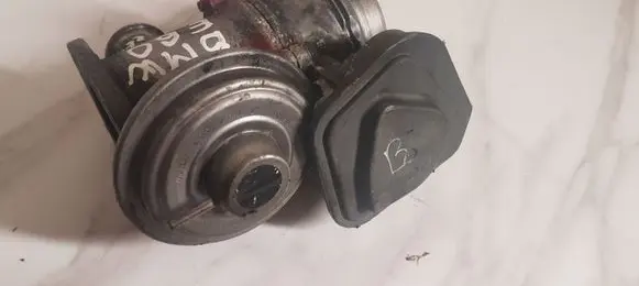 BMW 5 E60 E61 EGR valve 7804351 70045007