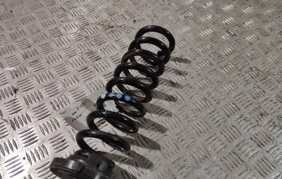 Mercedes-Benz E W238 Rear coil spring