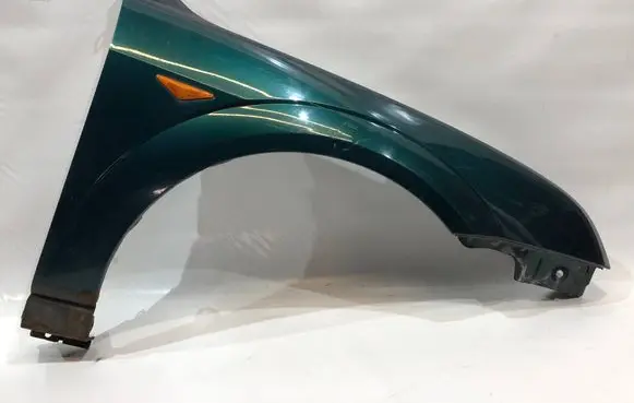 Ford Mondeo Mk III Fender