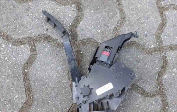 Ford Transit Accelerator throttle pedal