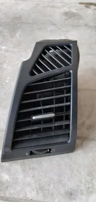 BMW 1 E81 E87 Dashboard side air vent grill/cover trim 7059187