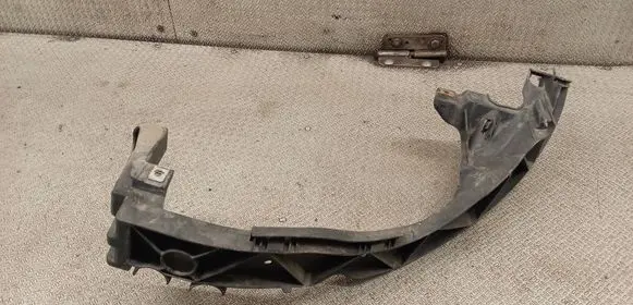 BMW 1 E81 E87 Headlight/headlamp mounting bracket 7120823