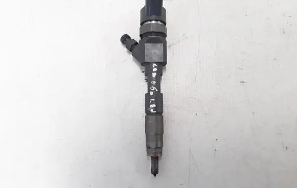 Renault Scenic II - Grand scenic II Fuel injector 8200389369