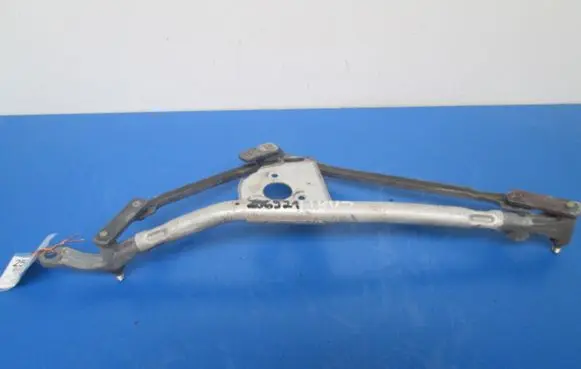 Fiat Punto (176) Front wiper linkage and motor