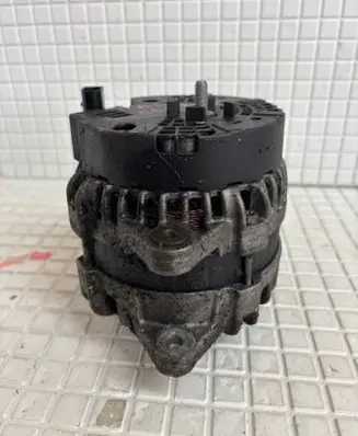 Mercedes-Benz CLA C117 X117 W117 Generator/alternator A0009063322