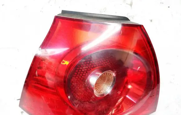 Volkswagen Golf V Rear/tail lights 1k6945095e