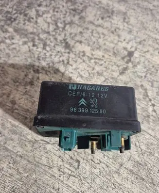 Citroen Xsara Picasso Glow plug pre-heat relay 9639912580