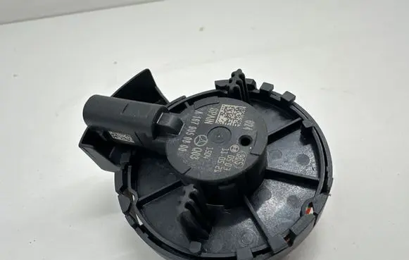 Mercedes-Benz EQA Airbag deployment crash/impact sensor A1679050800