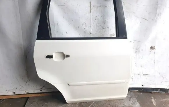 Ford Focus C-MAX Rear door 
