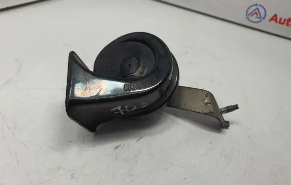 BMW X3 E83 Horn signal 3403279 61333403279