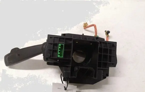 Volvo V50 Wiper turn signal indicator stalk/switch 17D770 P30710344 04985