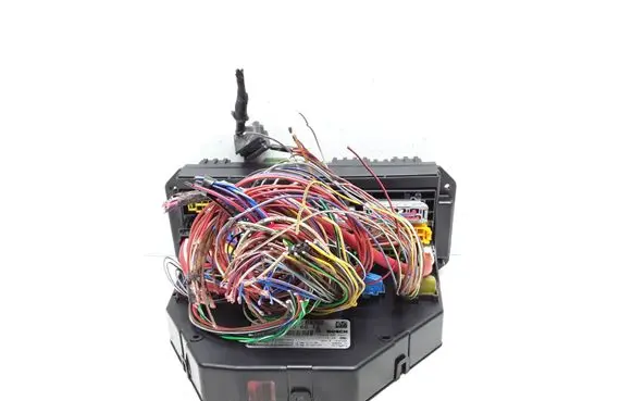 Mercedes-Benz E C207 W207 Fuse module A2129006012 A2129015304 A2129025405