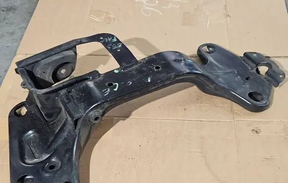 BMW X5 E53 Gearbox mounting bracket 6762275 3146214