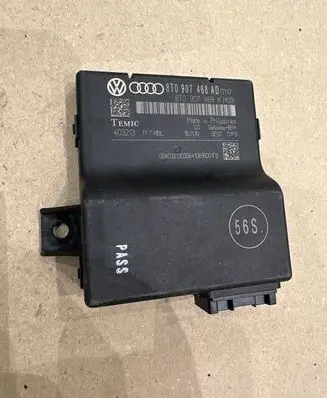 Audi A5 8T 8F Gateway control module 8T0907468AD 8T0907468K