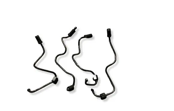 Nissan Navara D22 Fuel injector supply line/pipe 