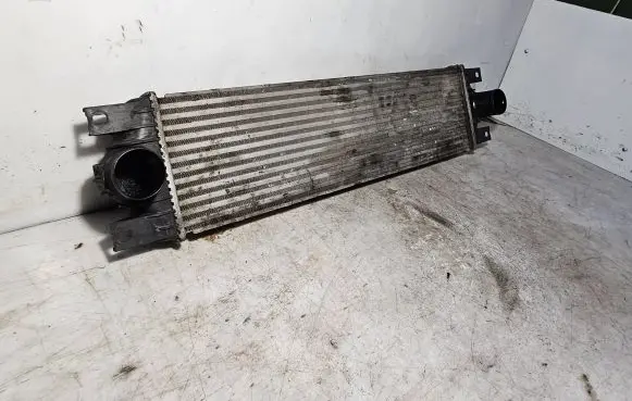 Renault Master II Intercooler radiator 867658F
