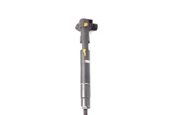 Mercedes-Benz CLS C218 X218 Fuel injector A6510702887