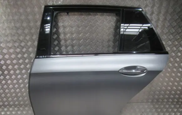 Mercedes-Benz E W213 Front door A2137300305