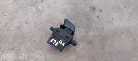 Mazda 2 Electric window control switch