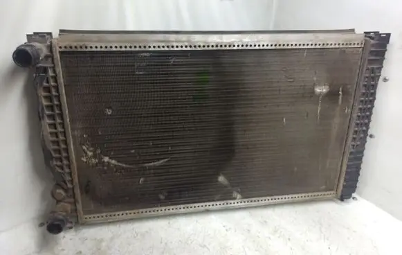 Audi A4 S4 B5 8D Coolant radiator