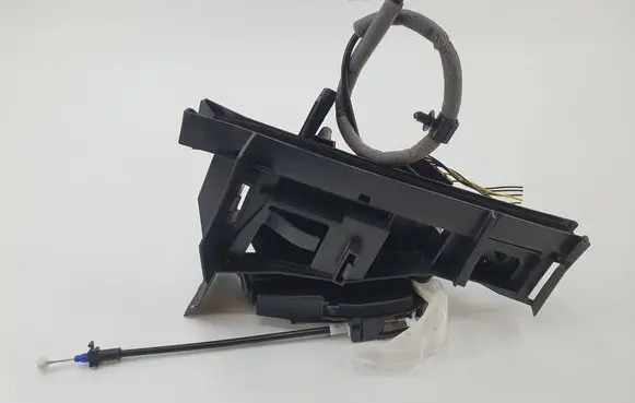 Ford Focus Rear door lock BM5AA26412BG