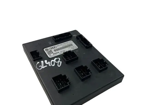 Audi A5 8T 8F Central body control module 8K0907063DH