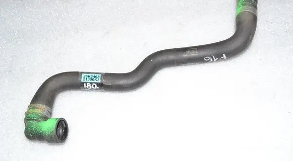 Ford Focus Engine coolant pipe/hose AV6118K582EC