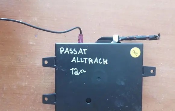 Volkswagen Passat Alltrack Bluetooth control unit module 3C8035730B