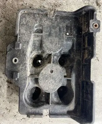 Seat Toledo II (1M) Battery tray 1J0915333A