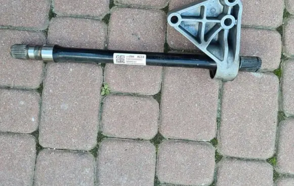 Opel Insignia B Front driveshaft 84242566