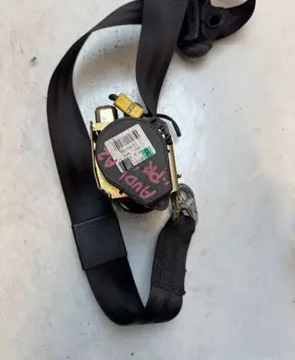 Audi A2 Front seatbelt 8z1857706