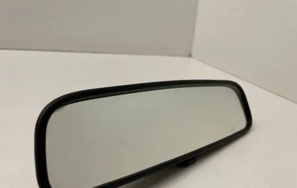 Hyundai ix35 Rear view mirror (interior) E4012143