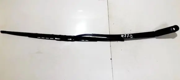 Toyota Yaris Front wiper blade arm