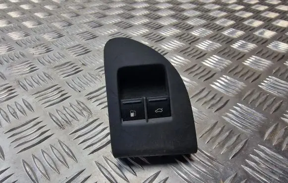 Volkswagen Touareg I Fuel tank opening switch 1K0959903