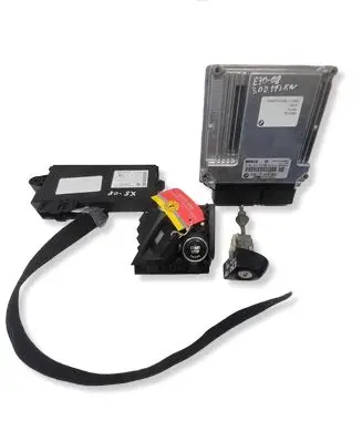 BMW X5 E70 Engine ECU kit and lock set 7810950 0281015240 170259974