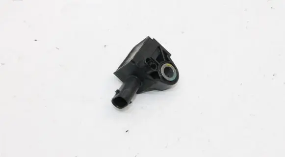 Mercedes-Benz C W205 Airbag deployment crash/impact sensor A2229051400 2229051400