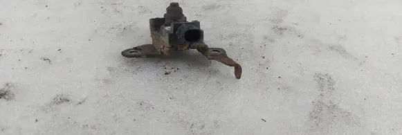 Toyota Avensis T250 Airbag deployment crash/impact sensor 8917405010 163305071H