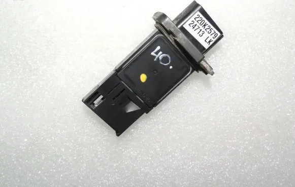 Nissan X-Trail T30 Mass air flow meter 226807S00