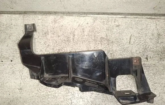 BMW 5 E39 Headlight/headlamp mounting bracket 15372300