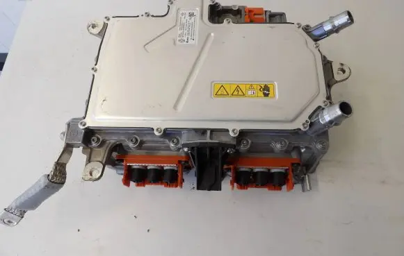 Renault Clio V Voltage converter inverter 292A01977R ECD25010014