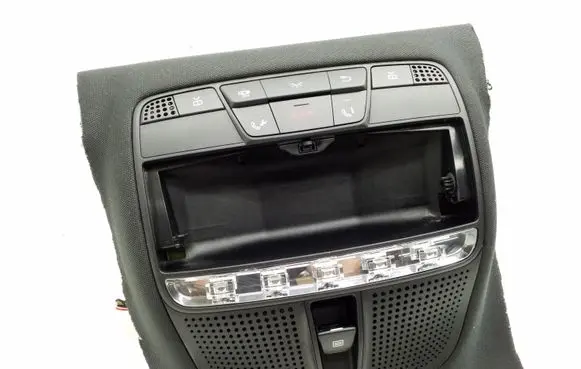 Mercedes-Benz E W213 Front seat light