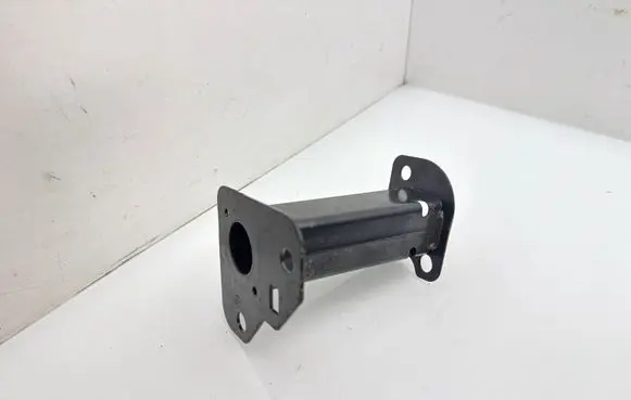 Nissan Juke II F16 Front bumper shock/impact absorber 561100277R