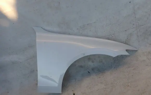 Volvo V60 Fender