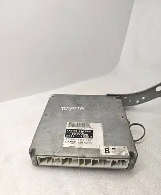 Toyota RAV 4 (XA20) Engine control unit/module 8966142A10 1758005441