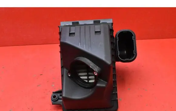 KIA Sportage Air filter box 28110N9400