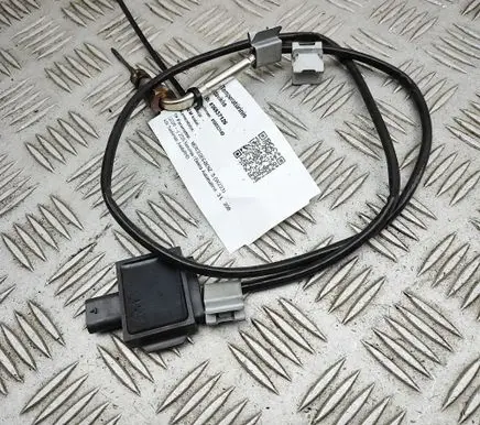 Mercedes-Benz S W223 Oil temperature sensor A0009059511